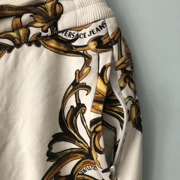 Versace Jeans Couture Track Pants Baroque Print White Gold - Picture 4 of 8